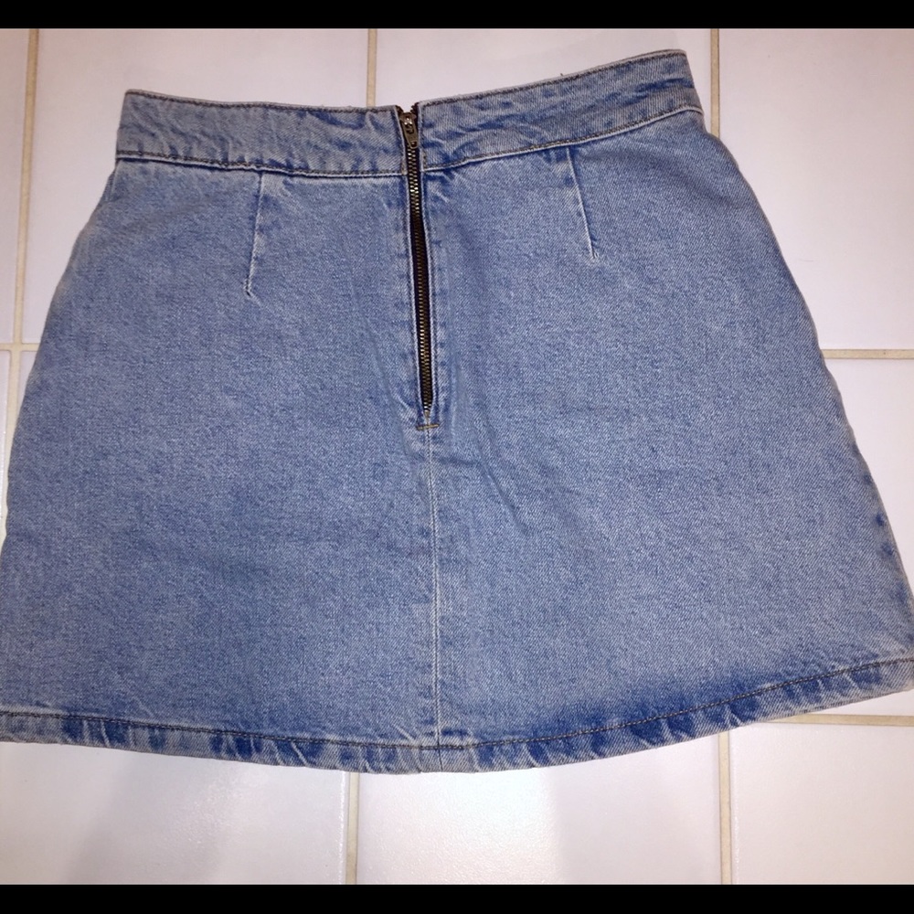 Urban Outfitters BDG Light Denim Skirt - Picture 3 of 4